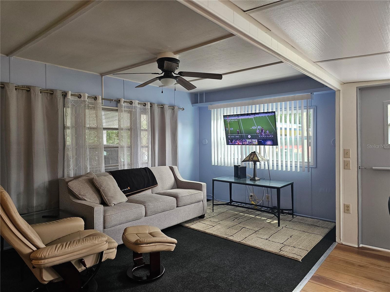 37433 HAMMOND DR — photo 10