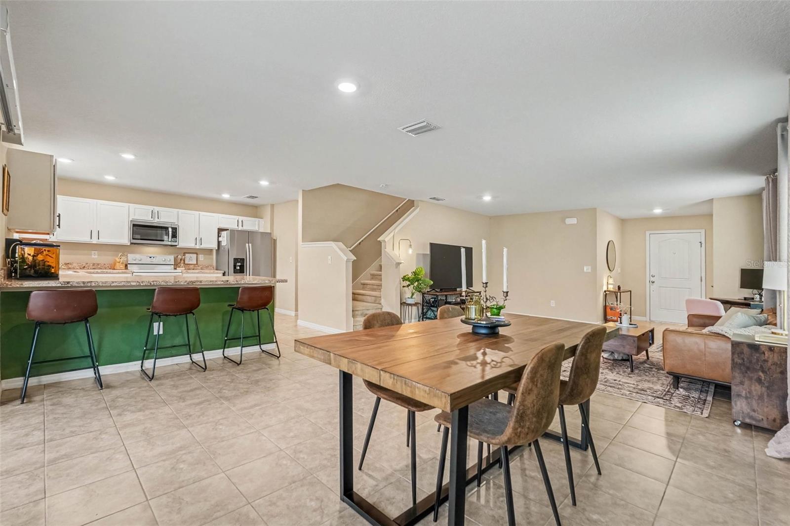11207 SOUTHERN CROSS PL — photo 9
