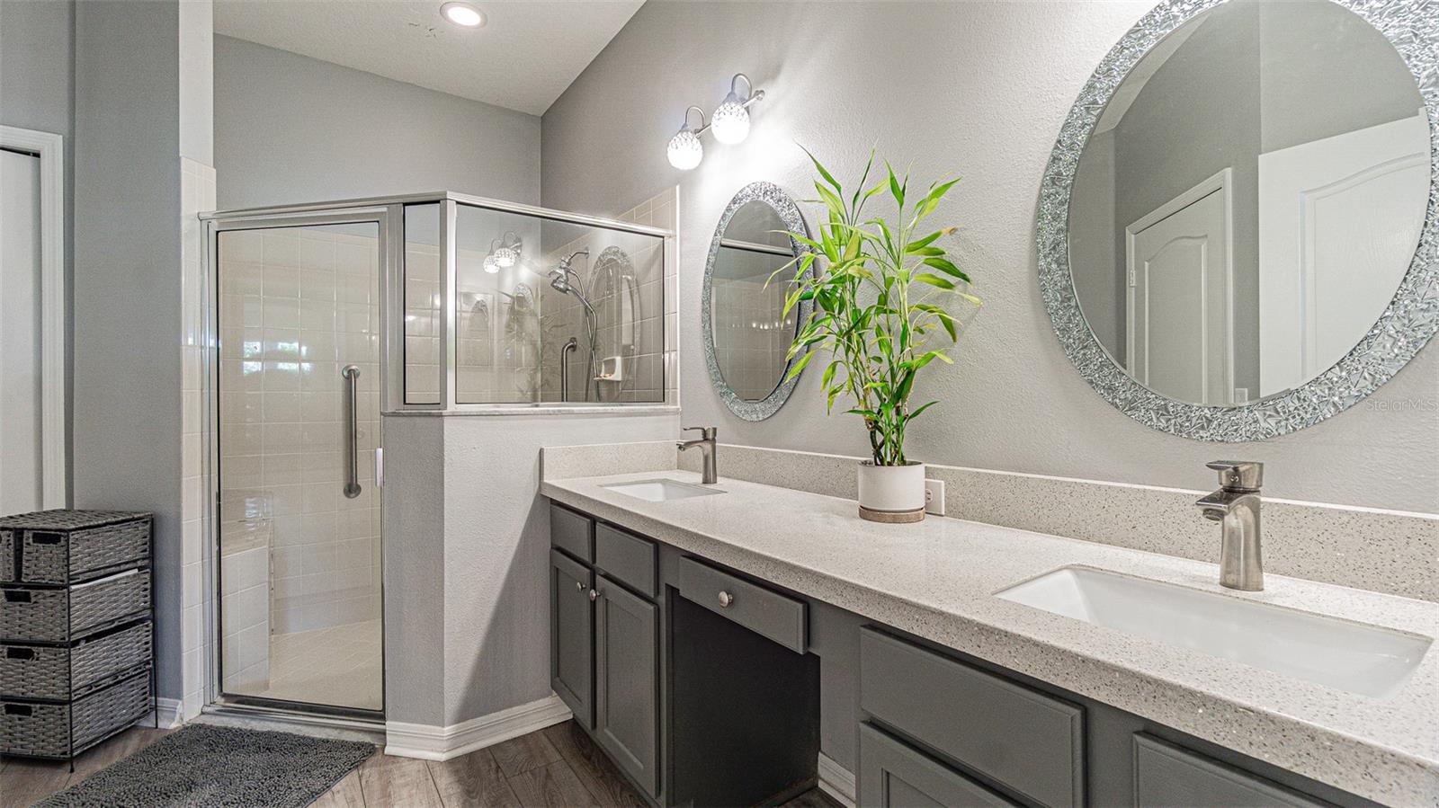 1123 BENSBROOKE DR — photo 22