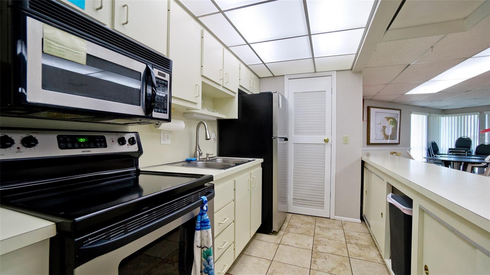 4210 IRONWOOD CIR #204J — photo 36
