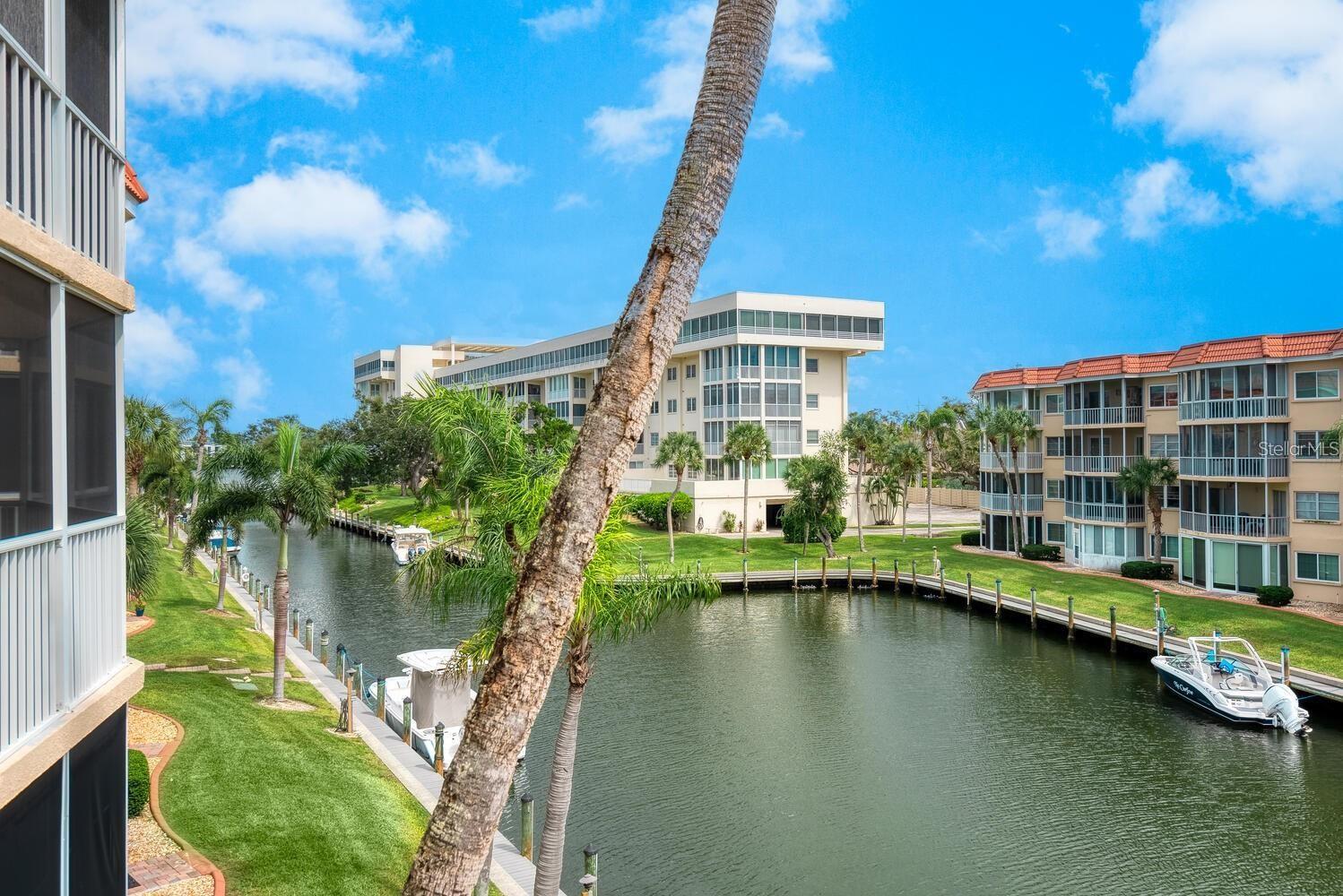 1250 N PORTOFINO DR #304 — photo 11
