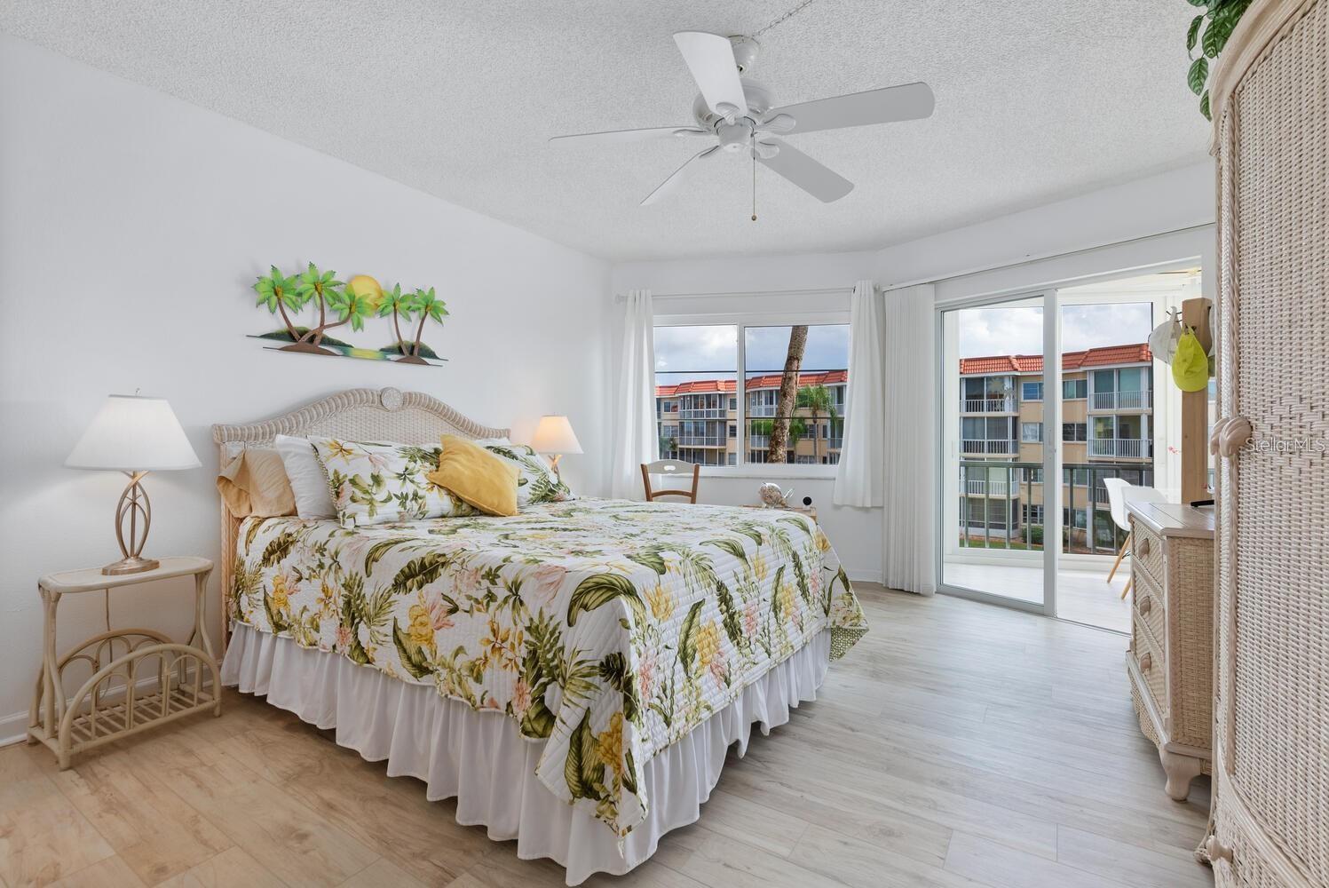 1250 N PORTOFINO DR #304 — photo 18