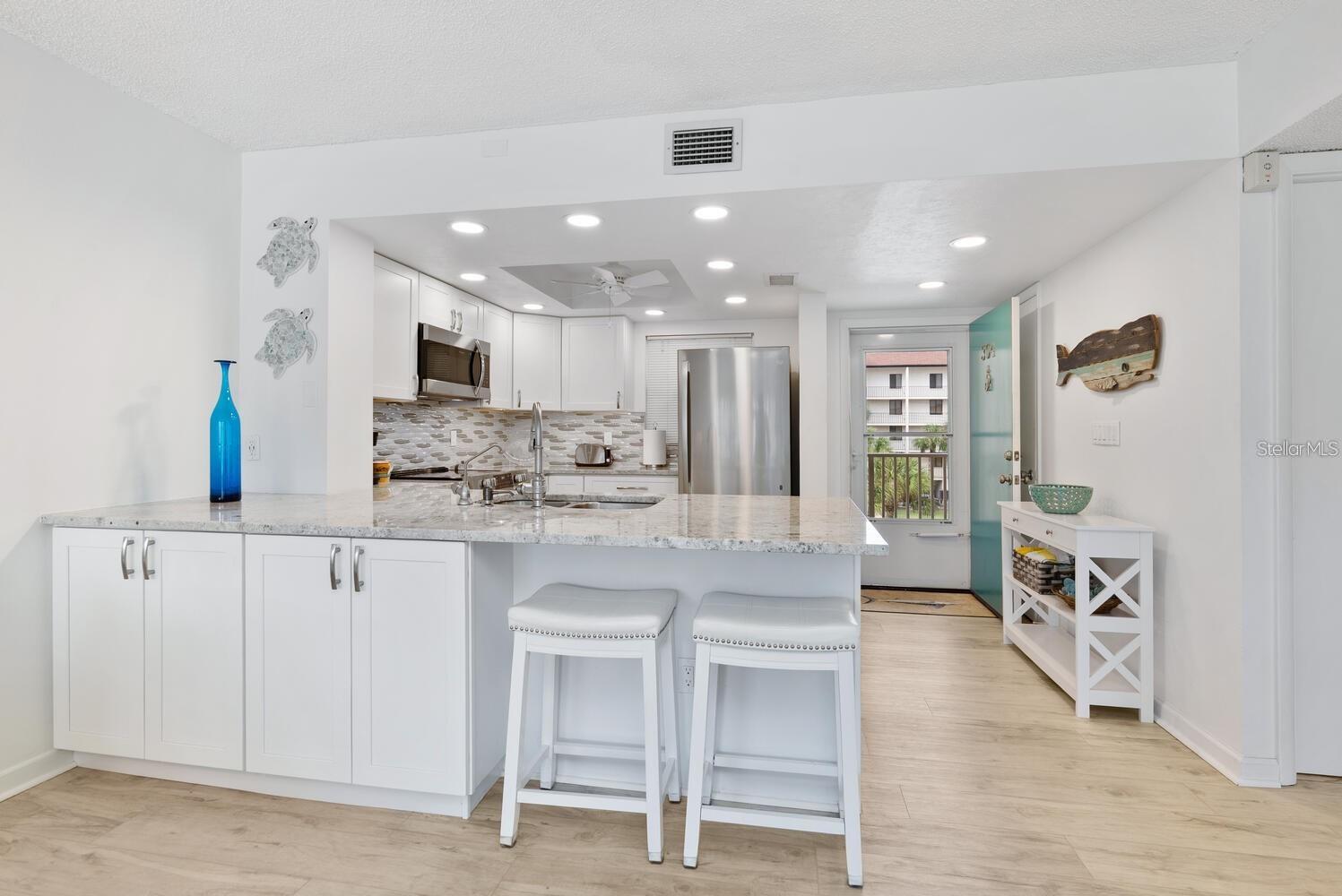 1250 N PORTOFINO DR #304 — photo 15