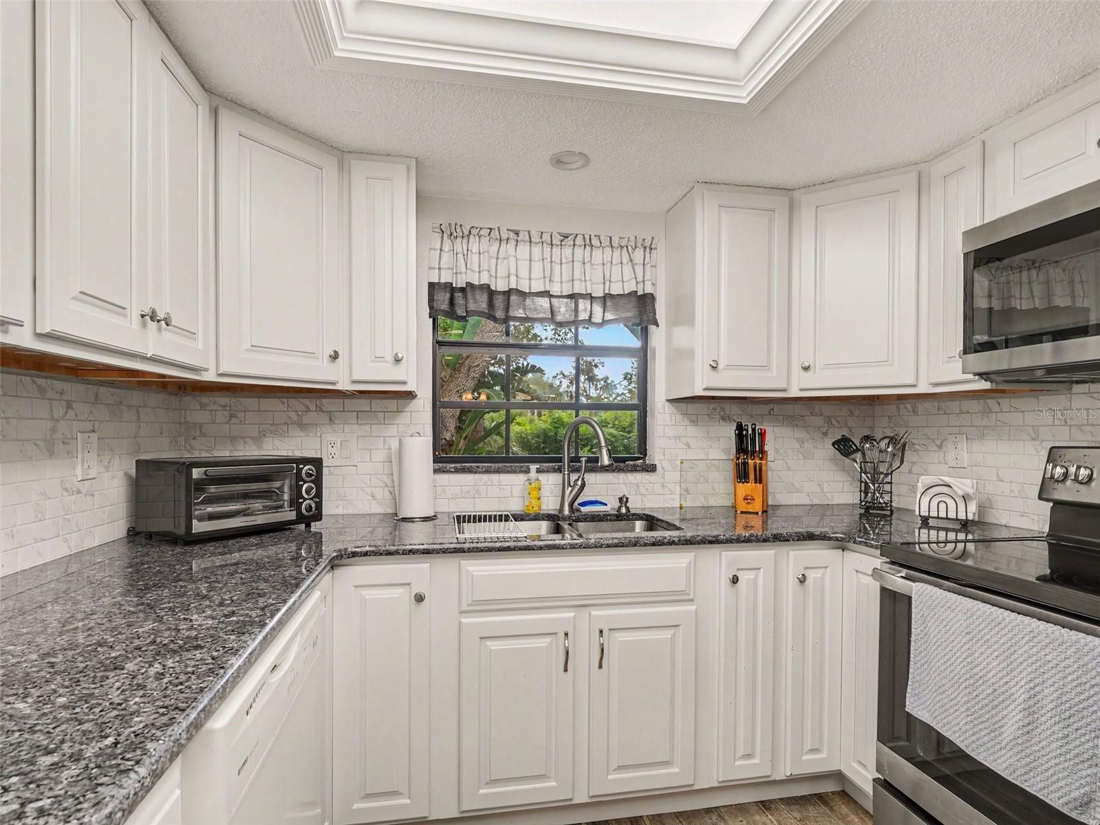 149 ENGLEWOOD ISLES PKWY ##612 — photo 9