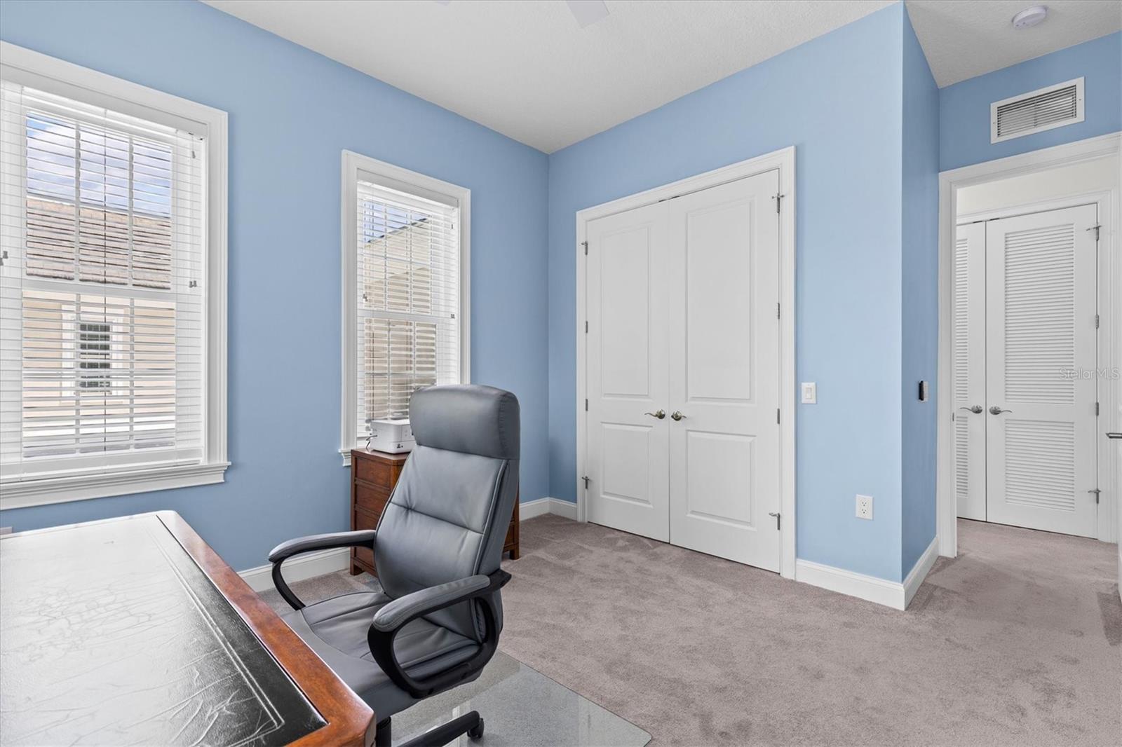 480 GILMAN PL N — photo 39