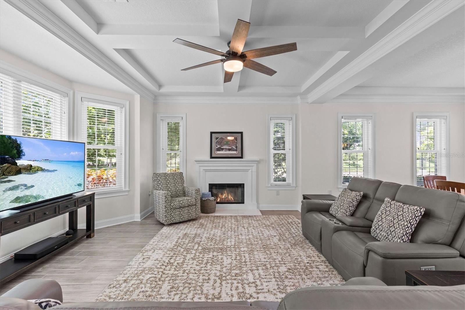 480 GILMAN PL N — photo 5