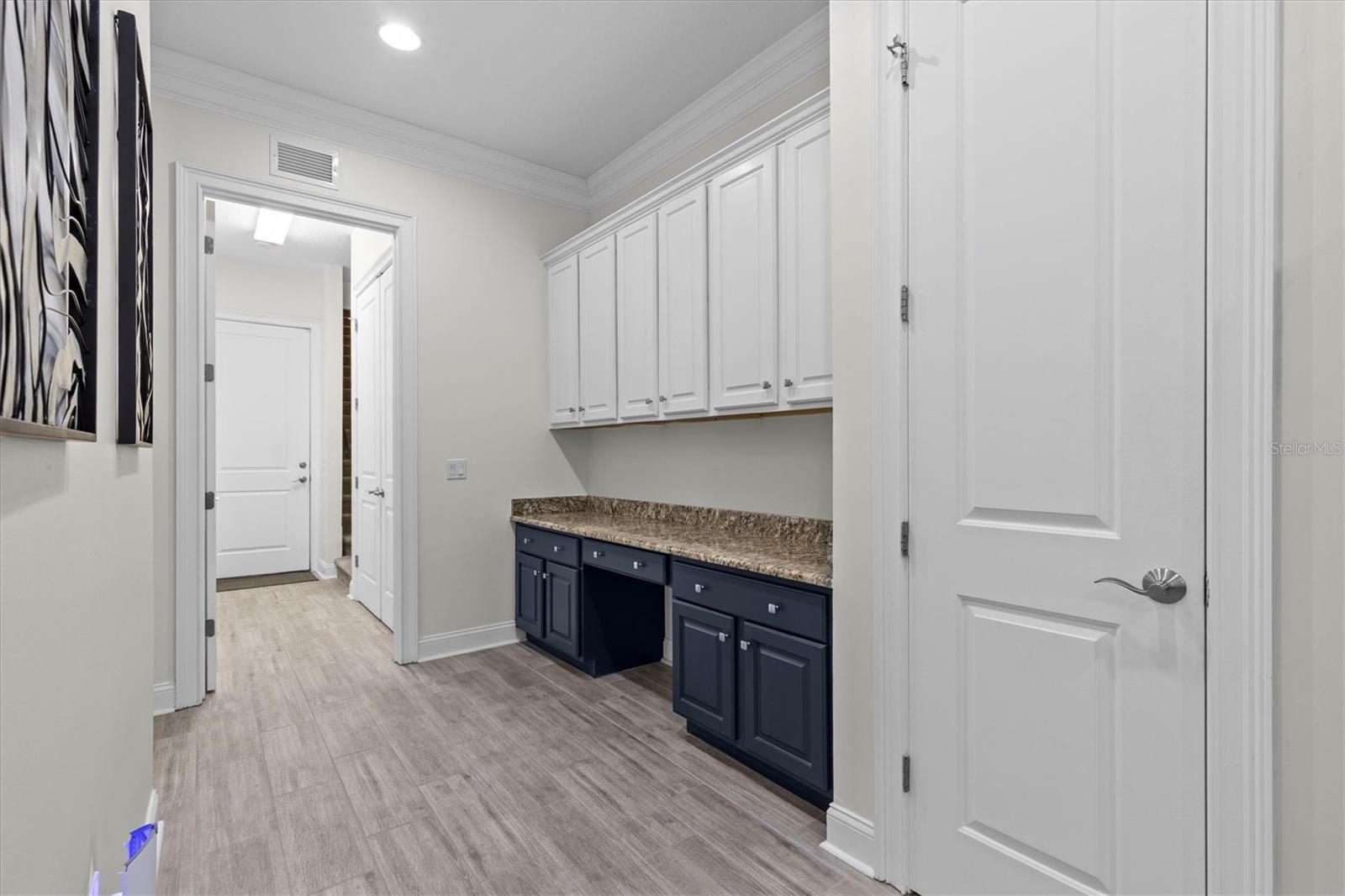 480 GILMAN PL N — photo 19