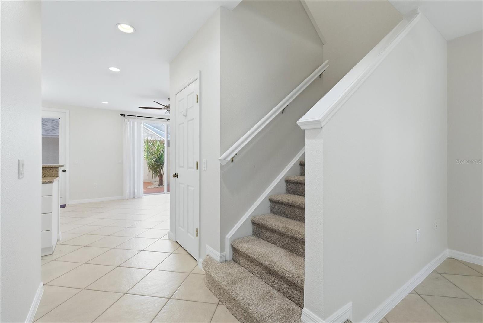 5619 SIMONTON ST — photo 19