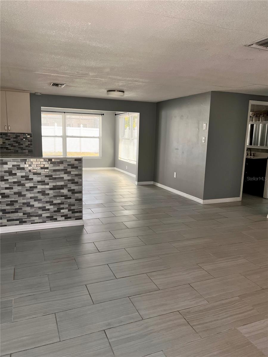 7417 STAR DUST DR — photo 3