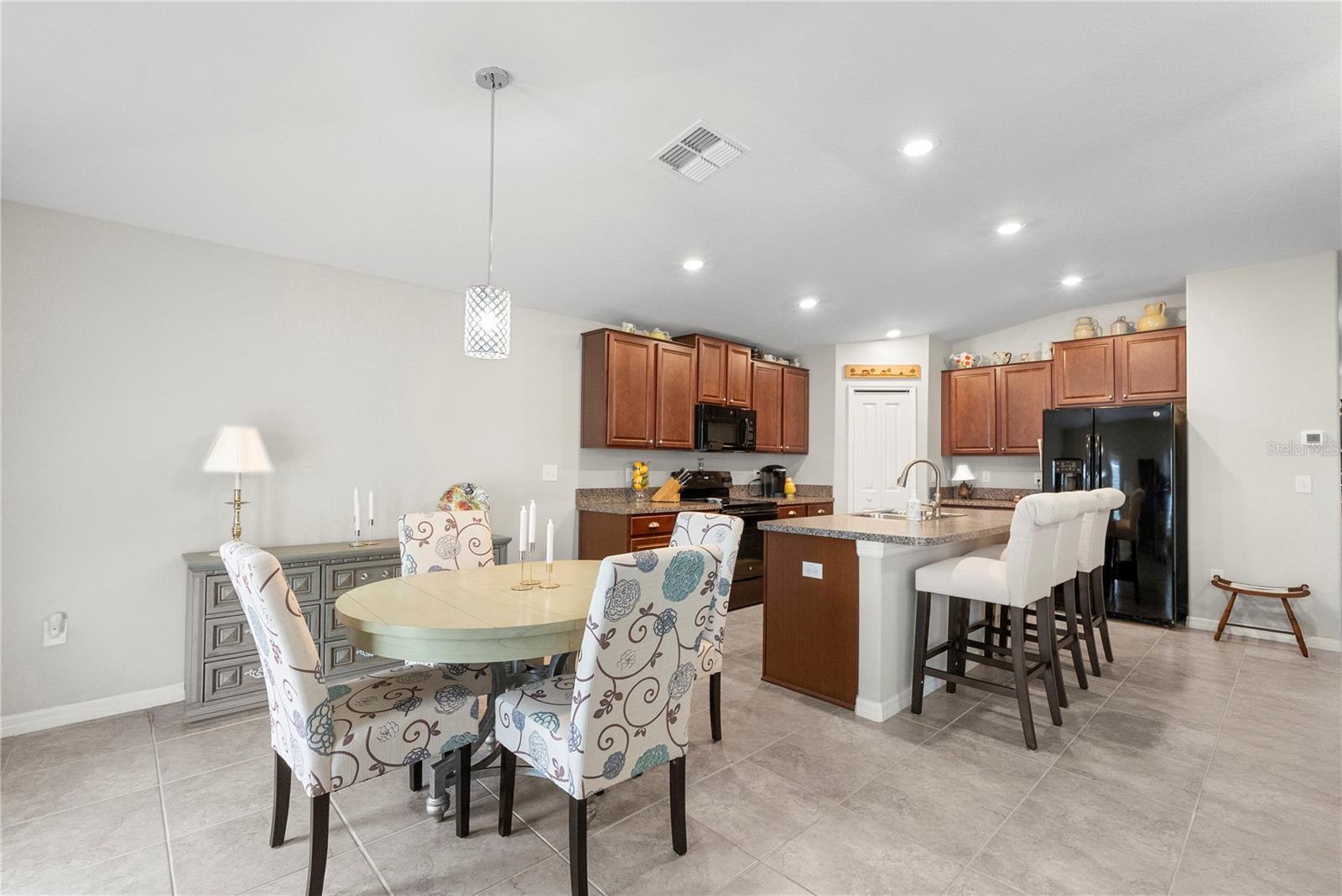 3414 KEARSNEY ABBEY CIR — photo 8