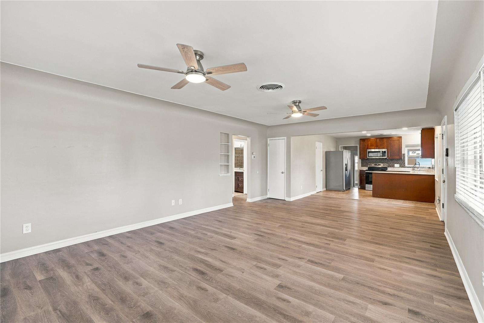 10719 CHEROKEE DR — photo 8