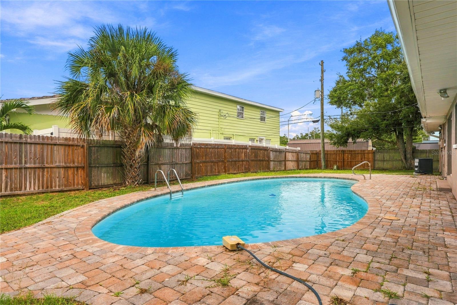 10719 CHEROKEE DR — photo 43