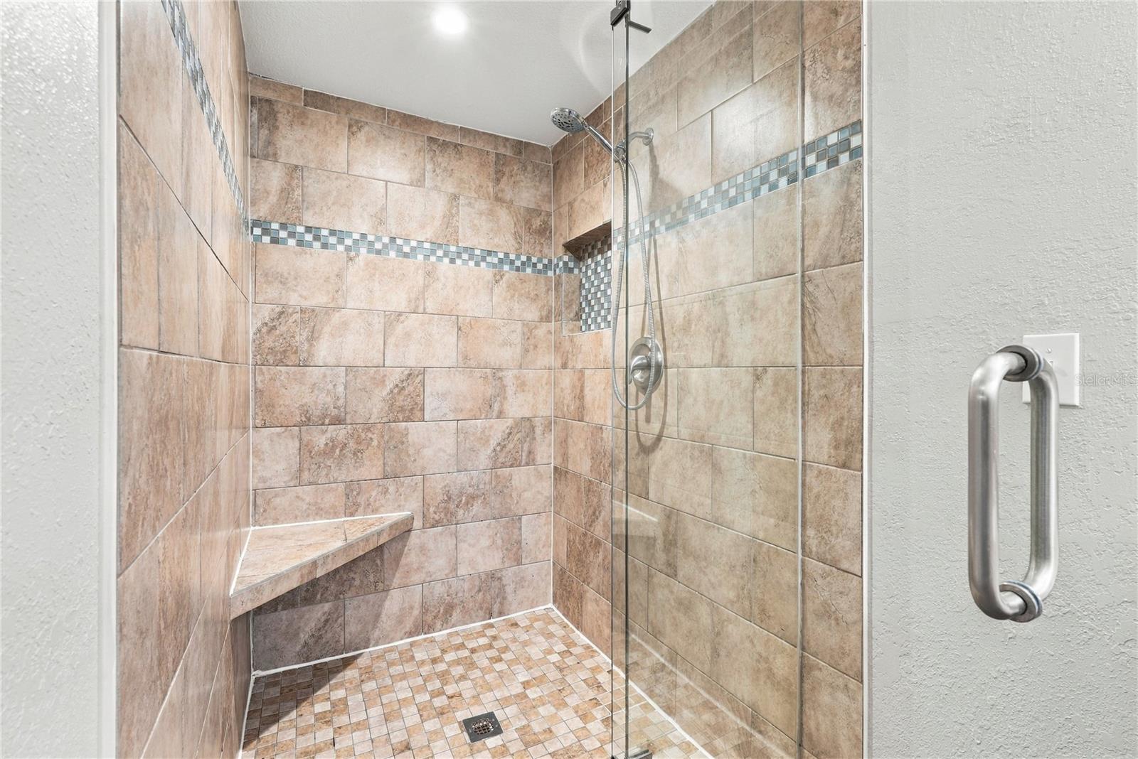 10719 CHEROKEE DR — photo 28