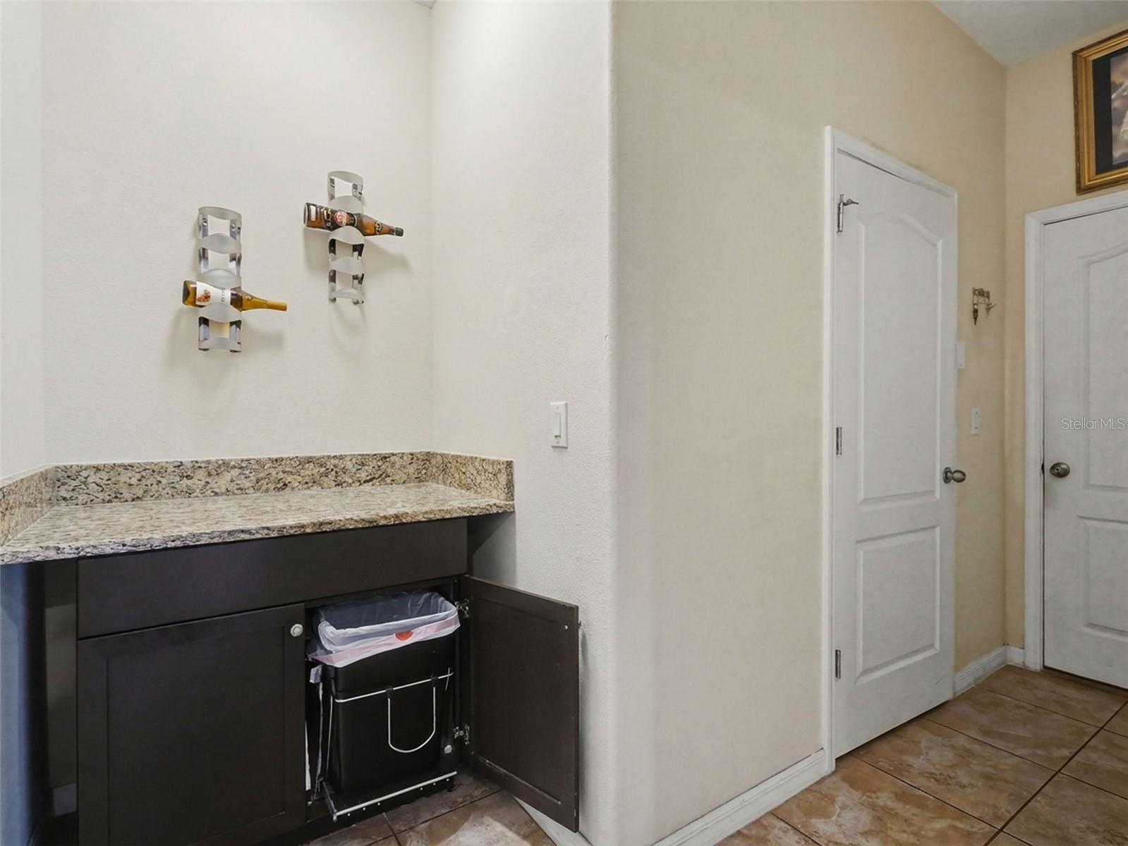 13808 CRATER CIR — photo 6