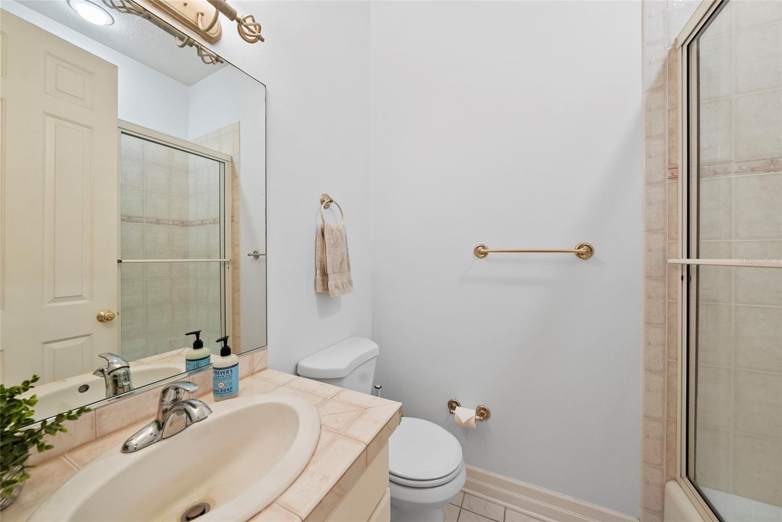18823 WIMBLEDON CIR — photo 21