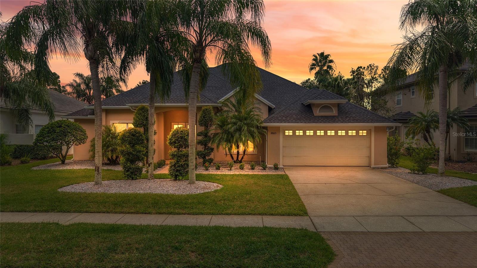 18823 WIMBLEDON CIR — photo 43
