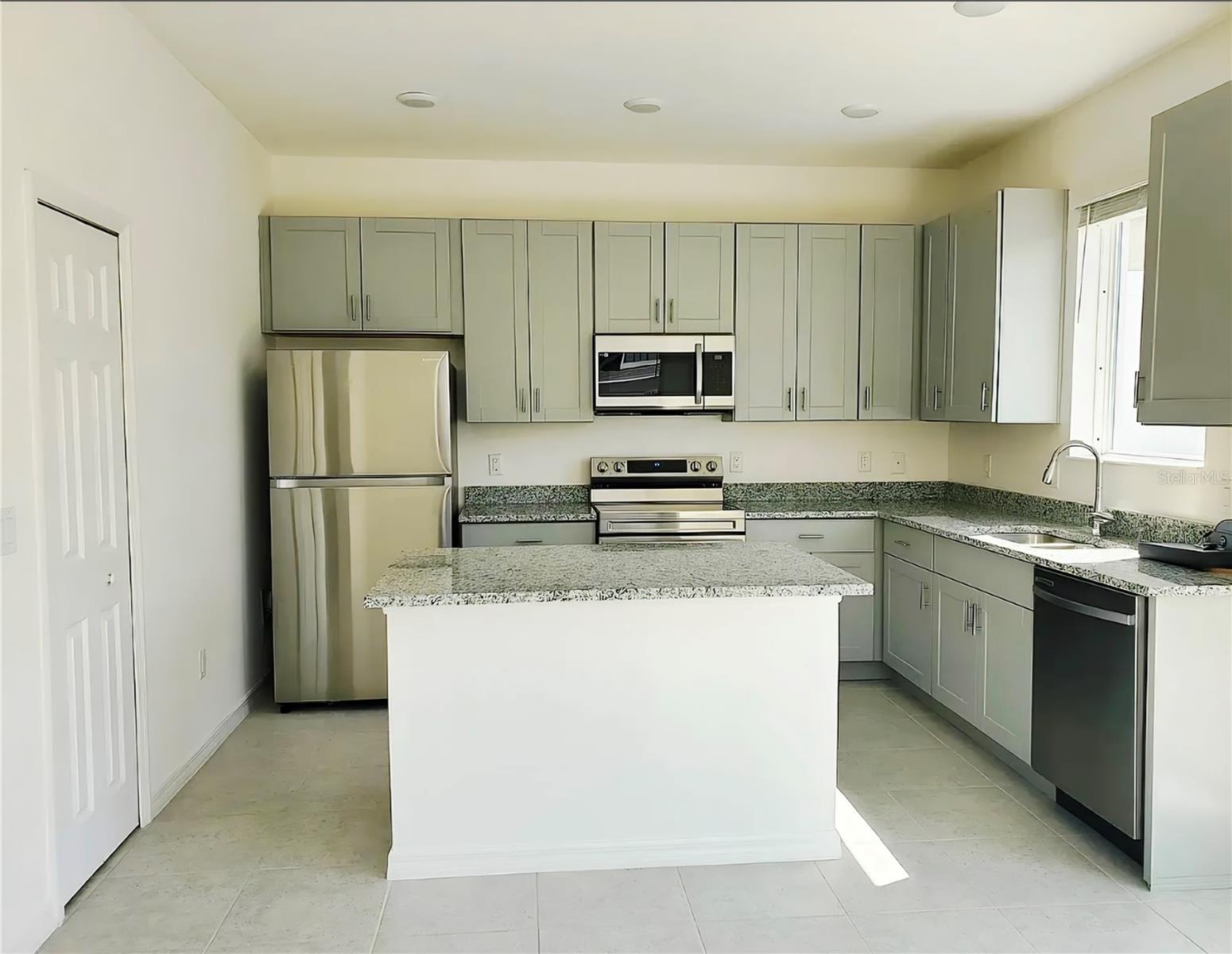 34146 CINDER WAY — photo 3