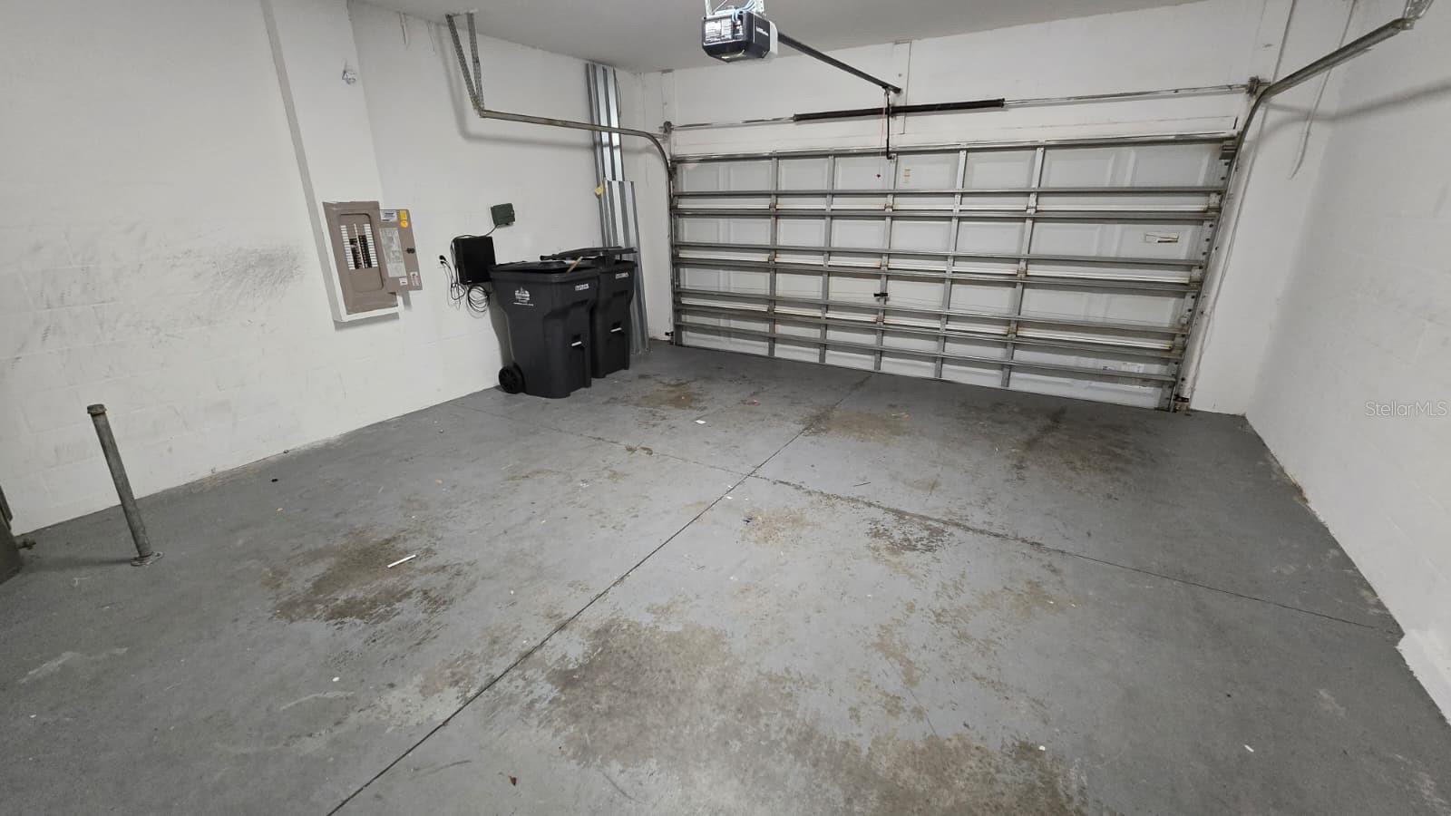 13211 ROYAL PINES AVE — photo 16