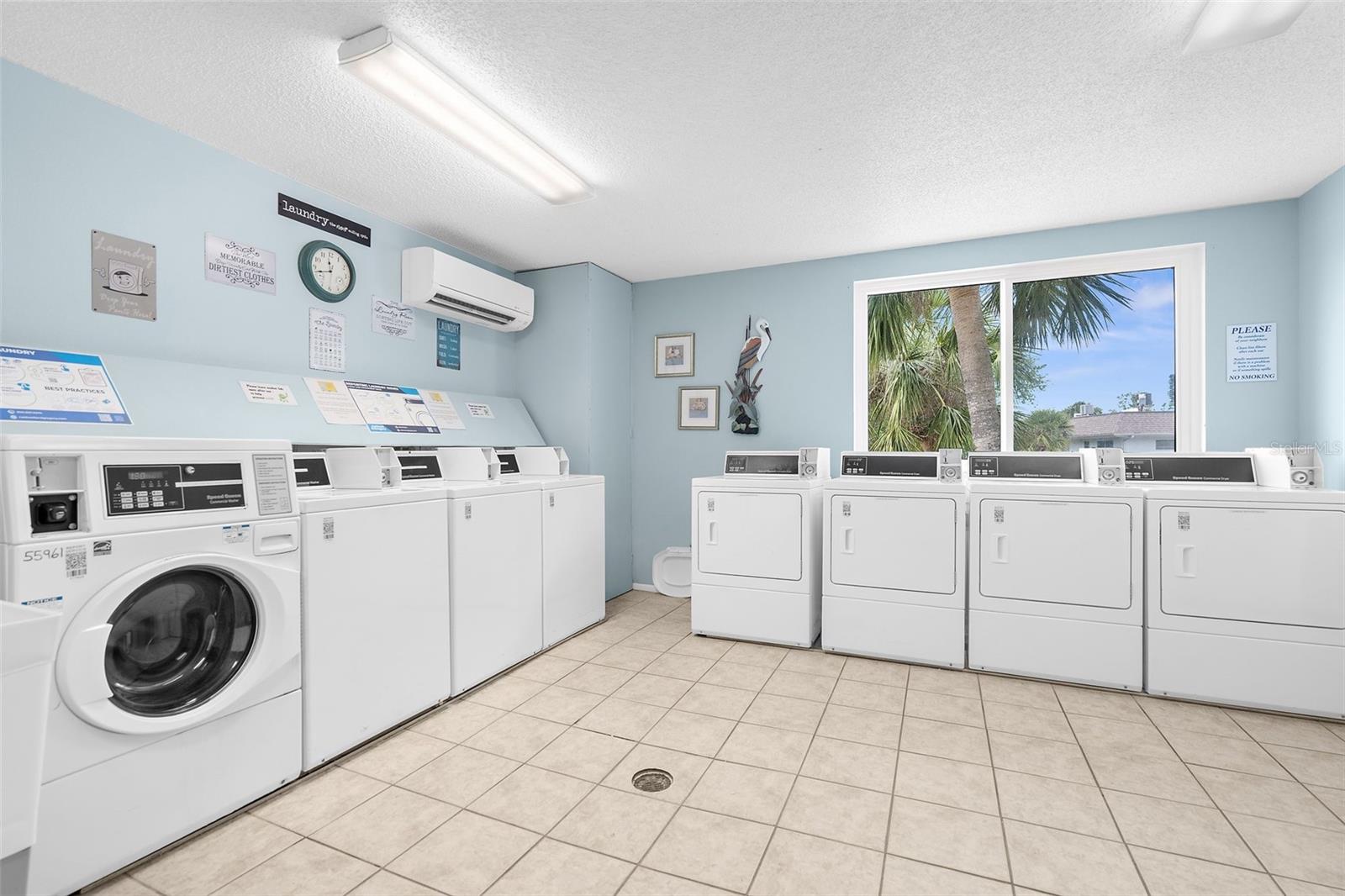 600 SUTTON PL #101B — photo 32