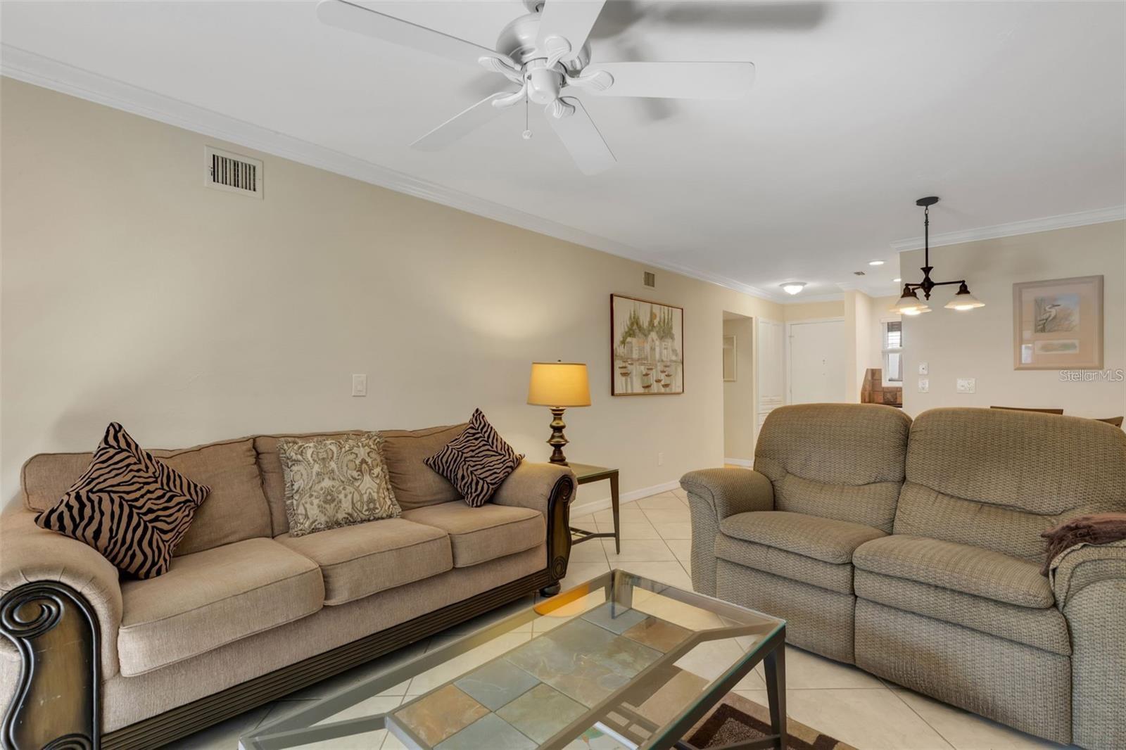 5661 MIDNIGHT PASS RD #401 — photo 8