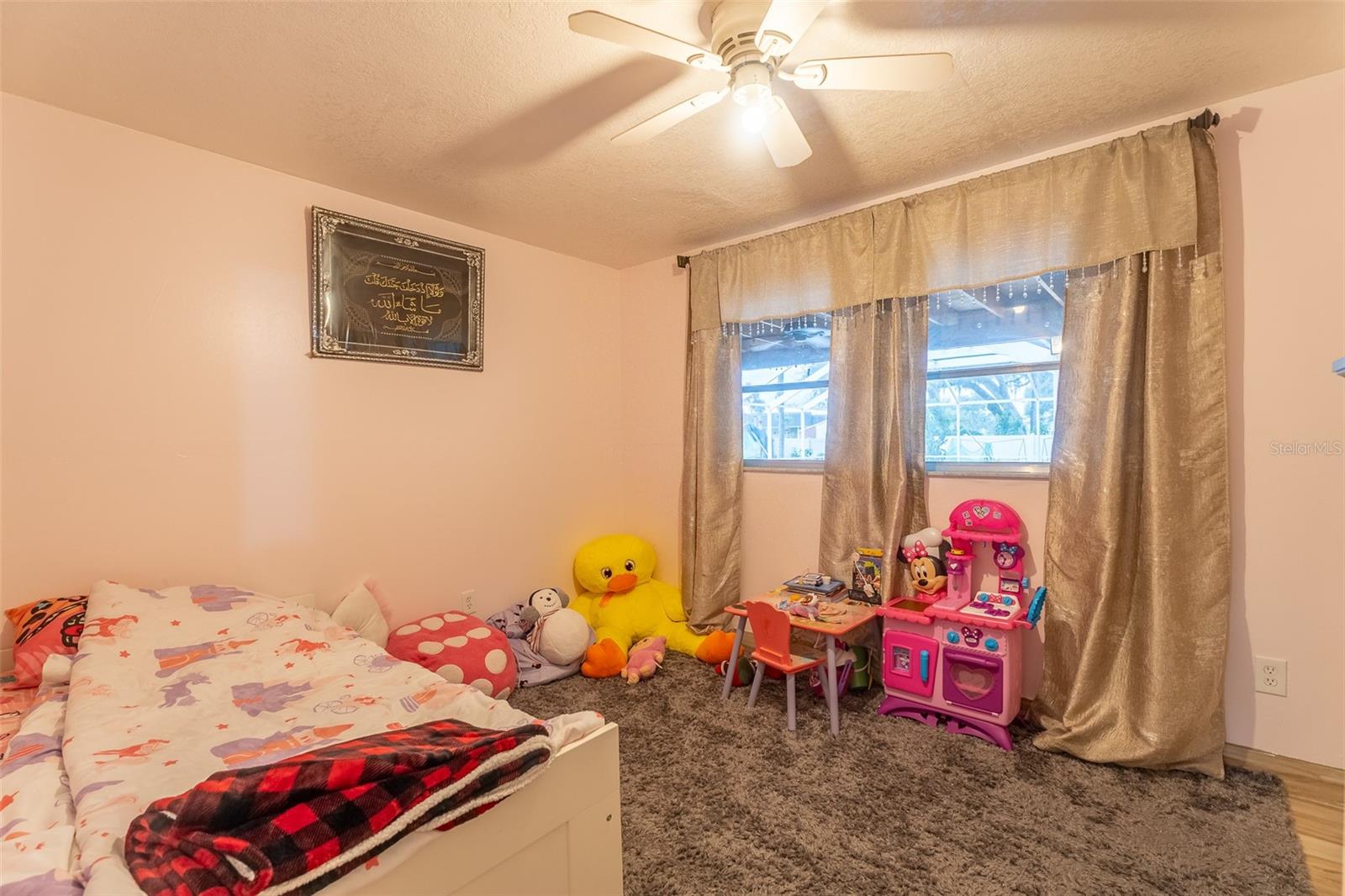 702 COULTER PL — photo 17