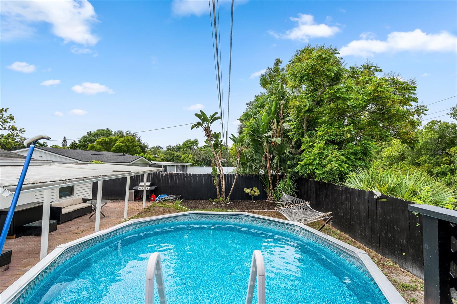 1539 DARTMOUTH DR — photo 8