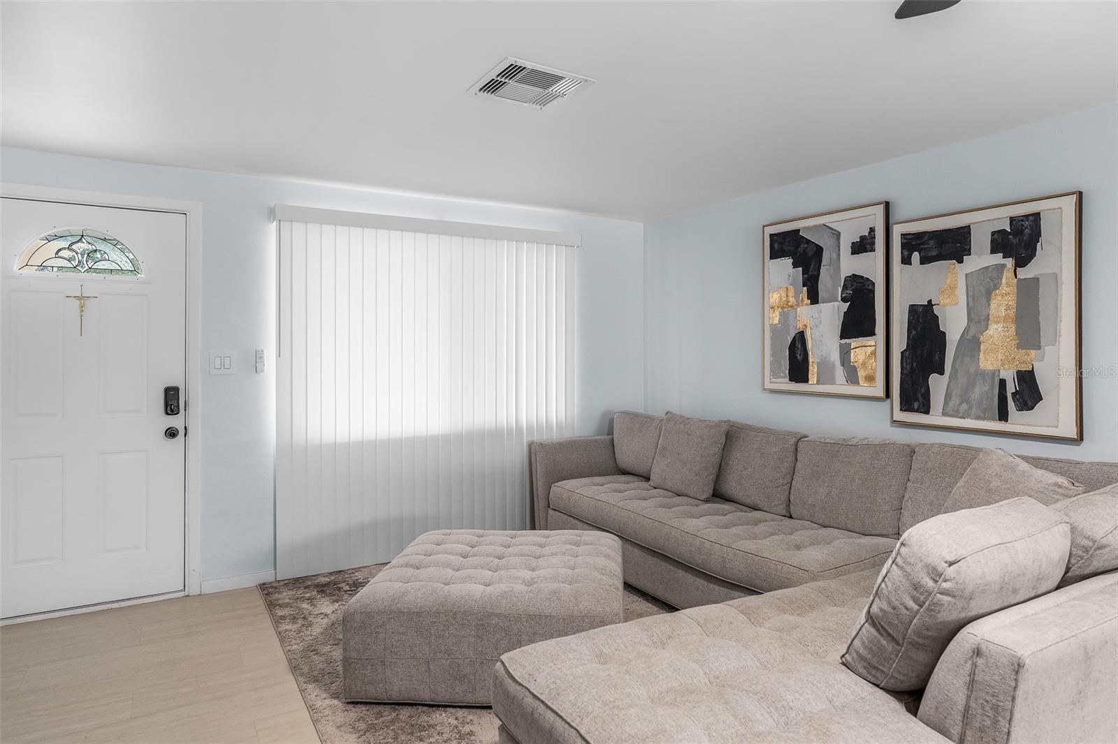 1539 DARTMOUTH DR — photo 15