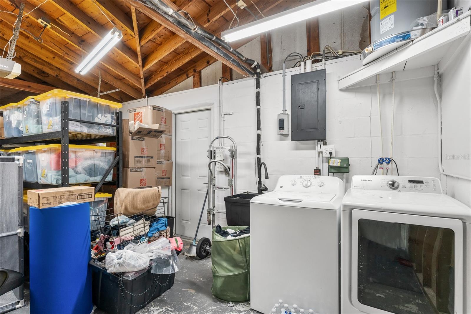 1539 DARTMOUTH DR — photo 49