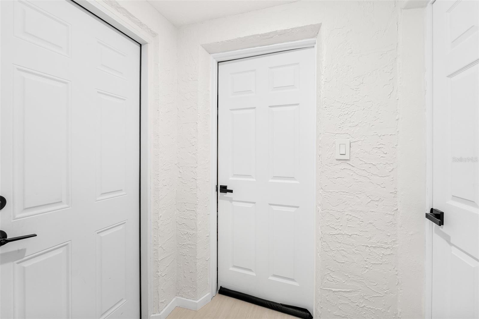 1539 DARTMOUTH DR — photo 42