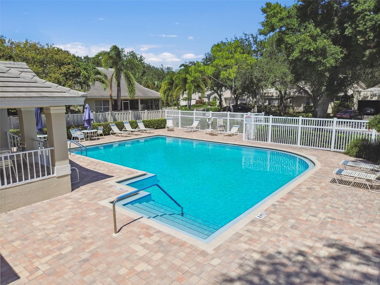 435 DATE PALM CT NE — photo 52