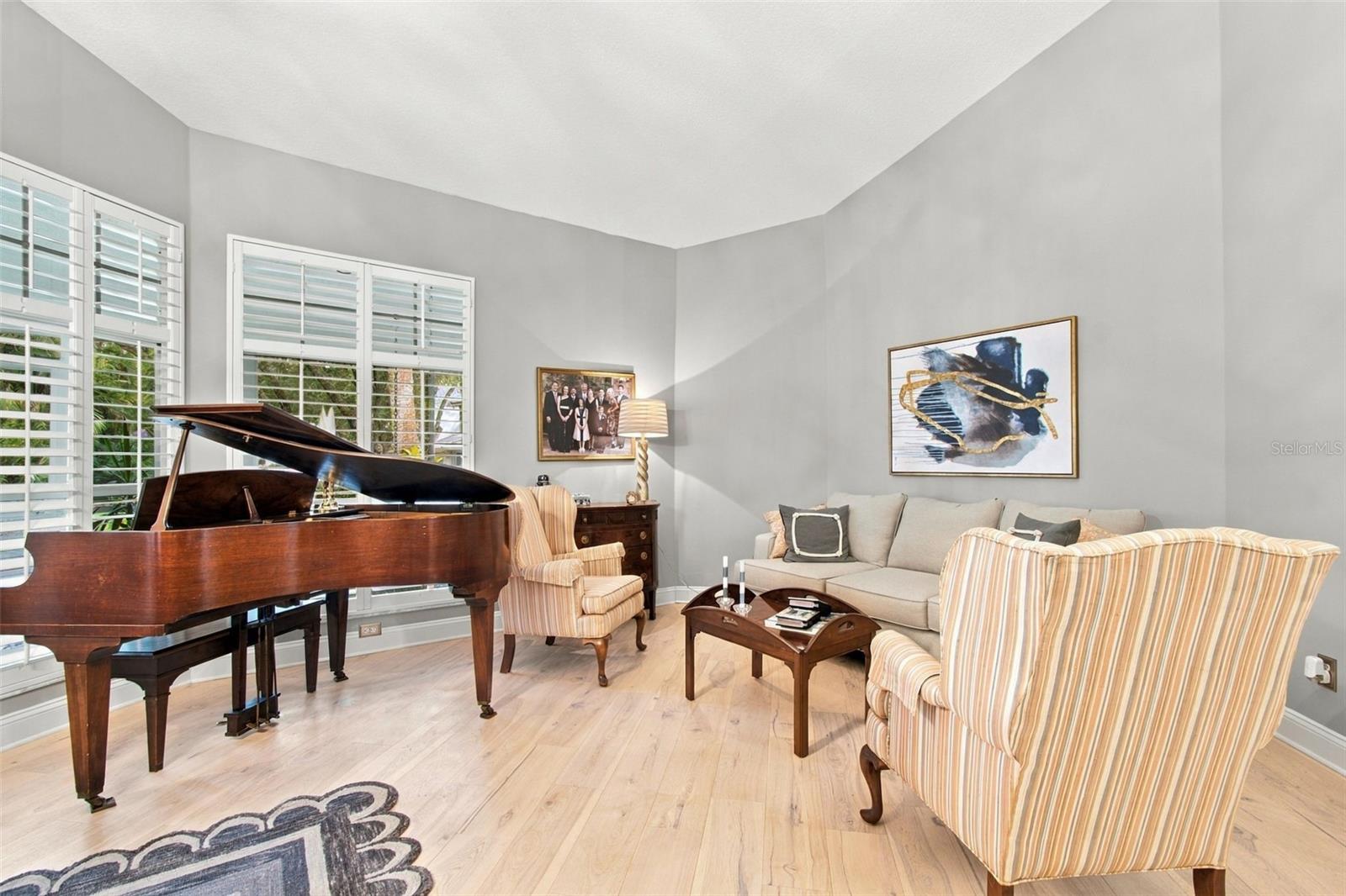 435 DATE PALM CT NE — photo 7