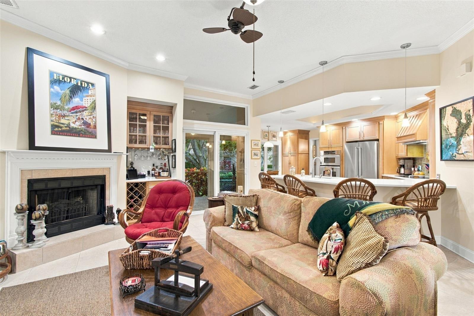 435 DATE PALM CT NE — photo 13