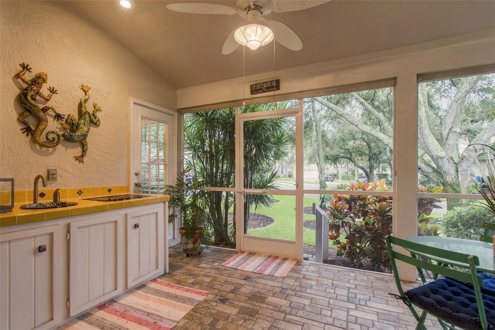 435 DATE PALM CT NE — photo 35
