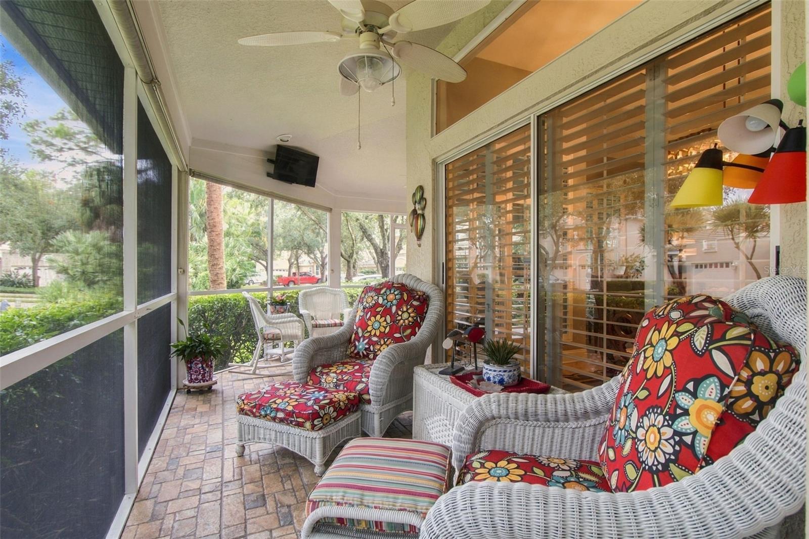 435 DATE PALM CT NE — photo 39