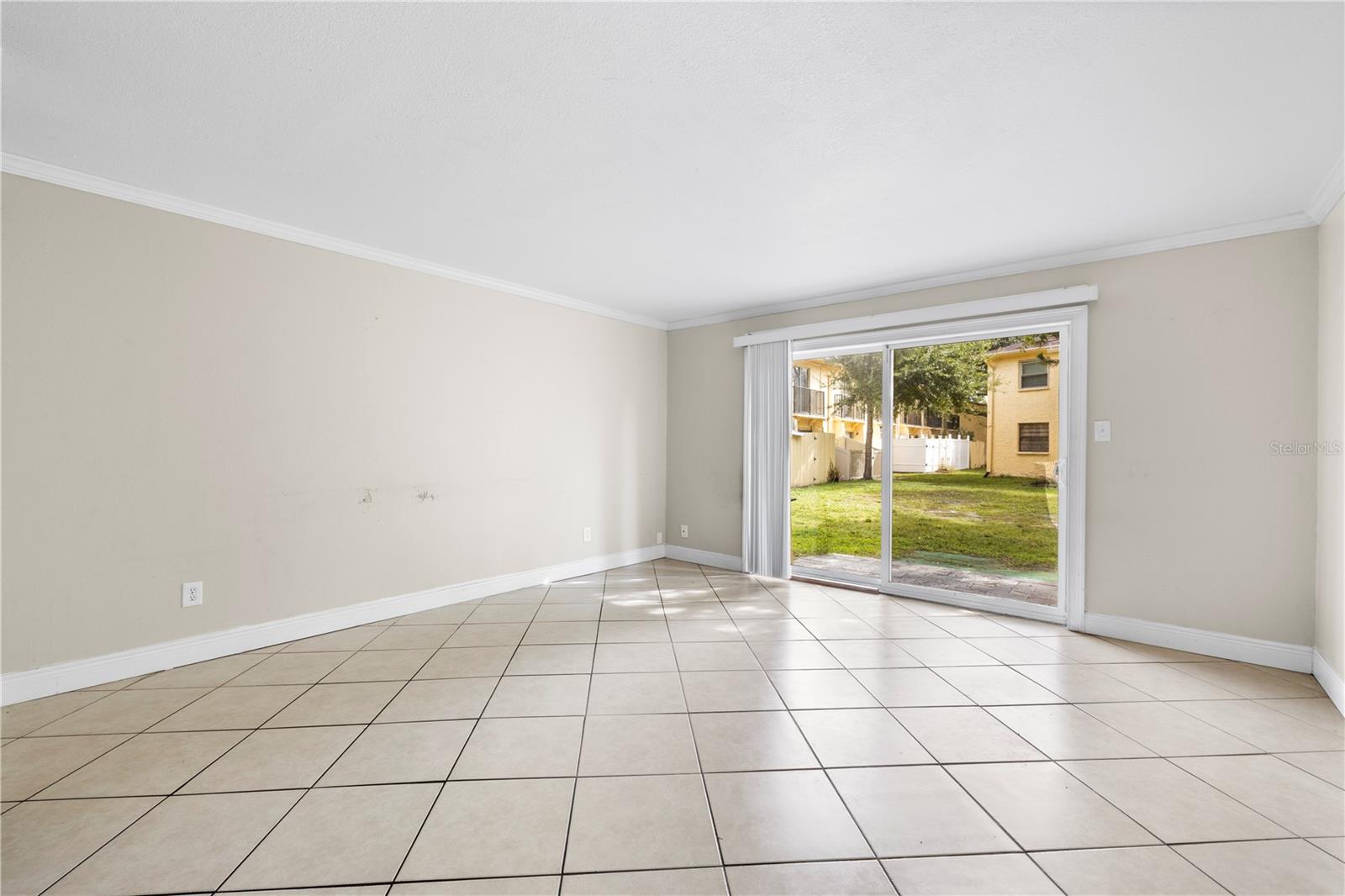 7609 LA MESITA CT — photo 7