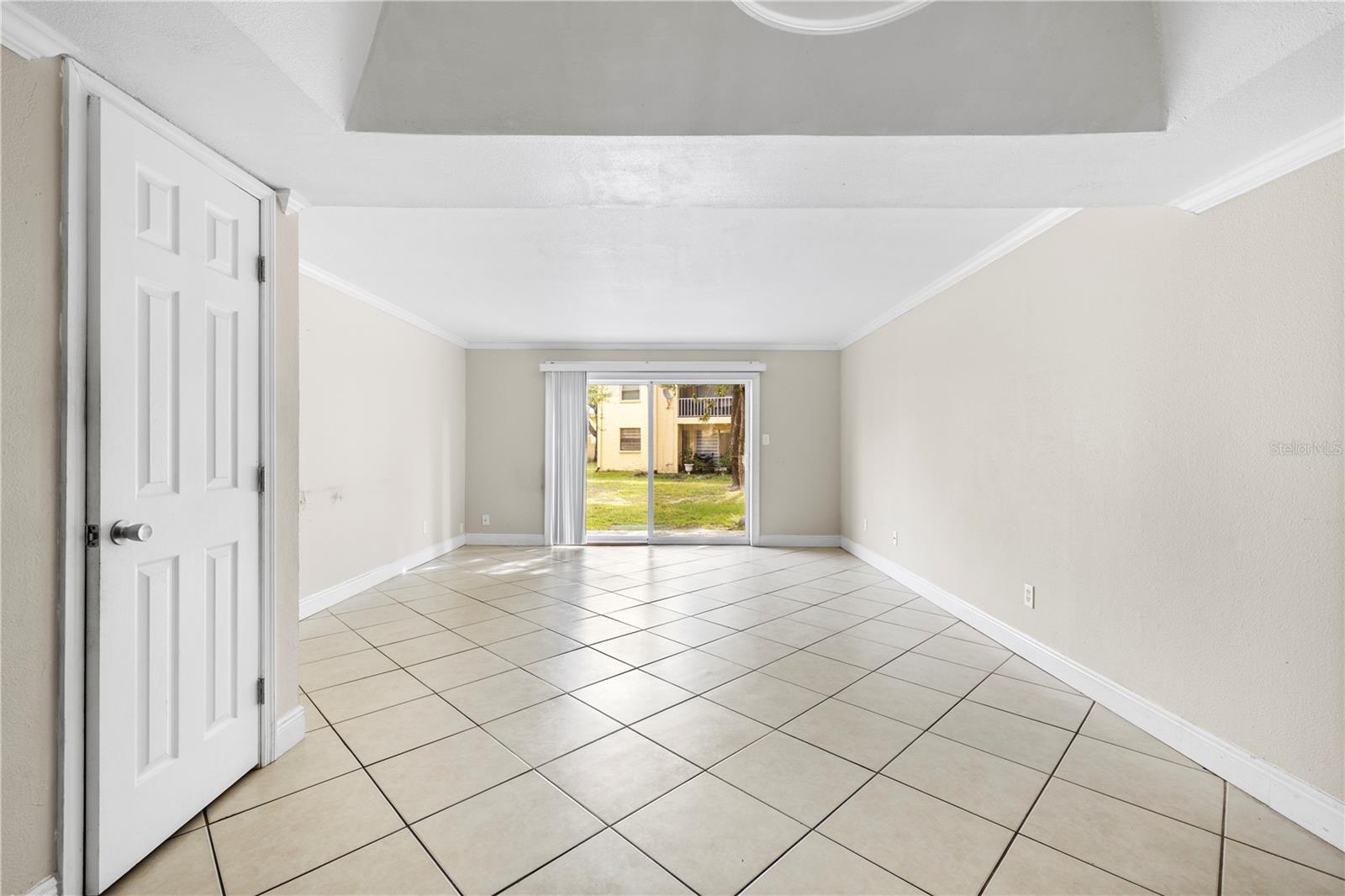 7609 LA MESITA CT — photo 6