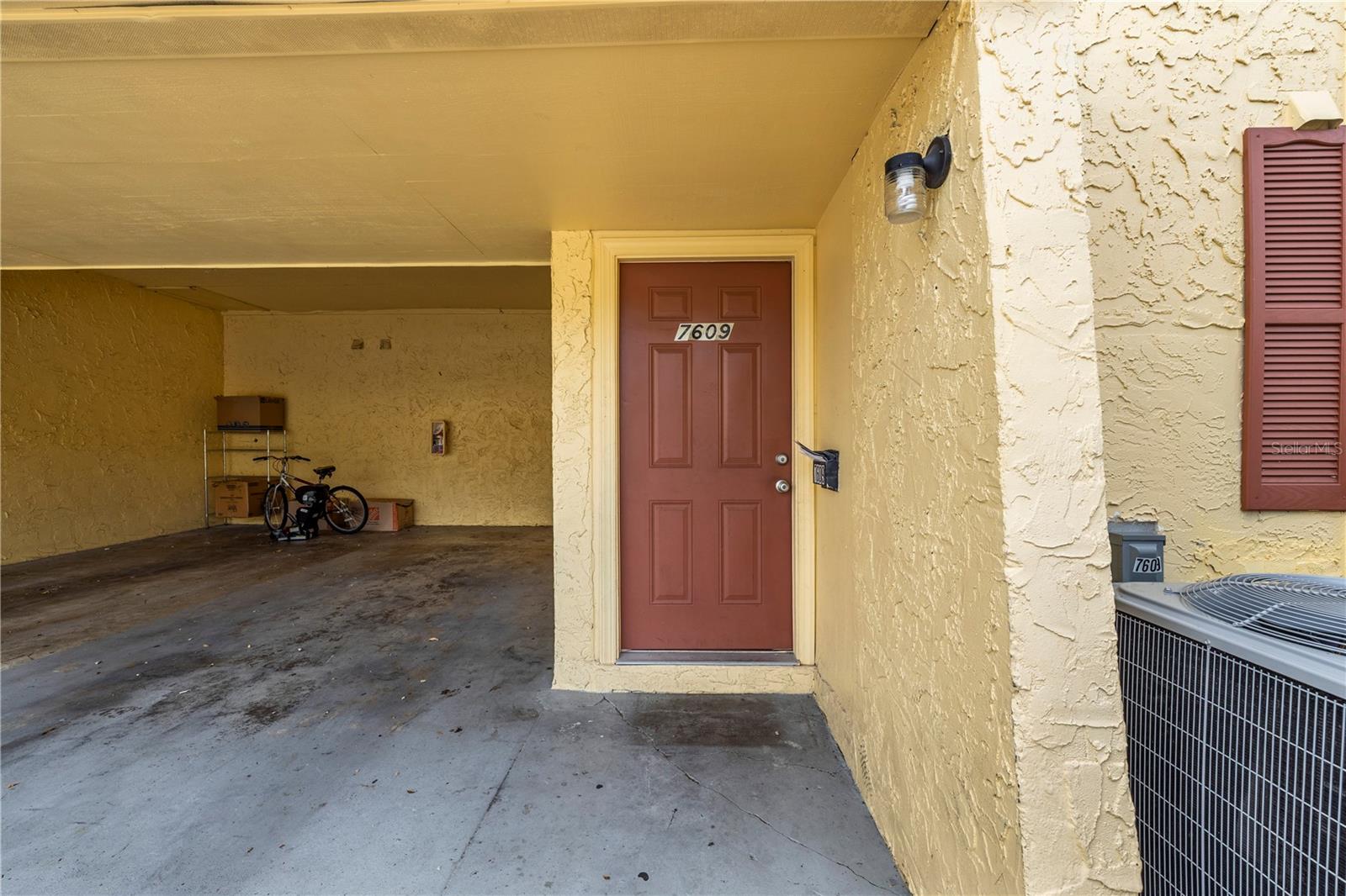 7609 LA MESITA CT — photo 32