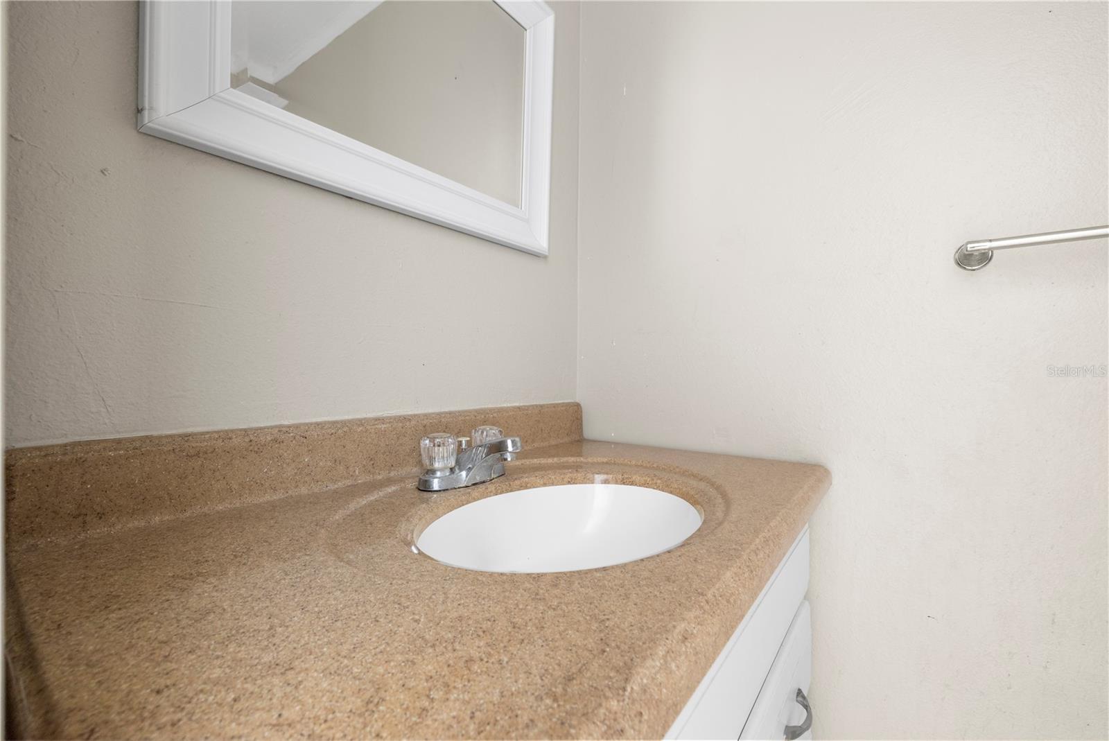 7609 LA MESITA CT — photo 11