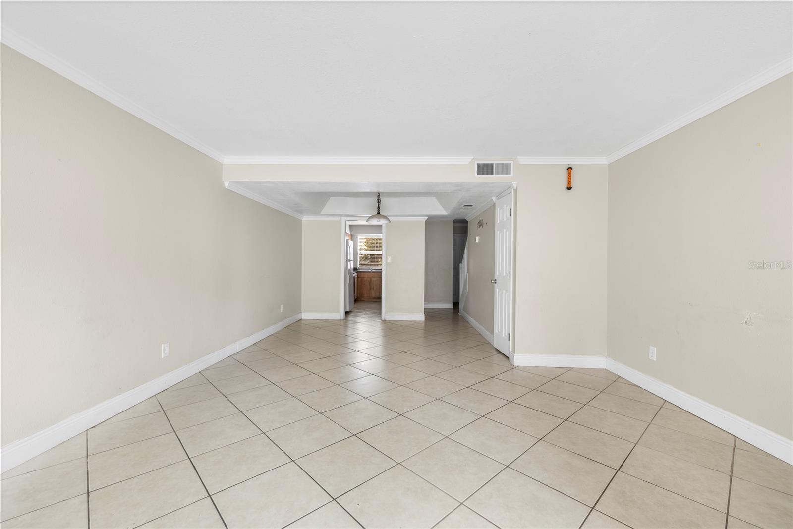7609 LA MESITA CT — photo 9