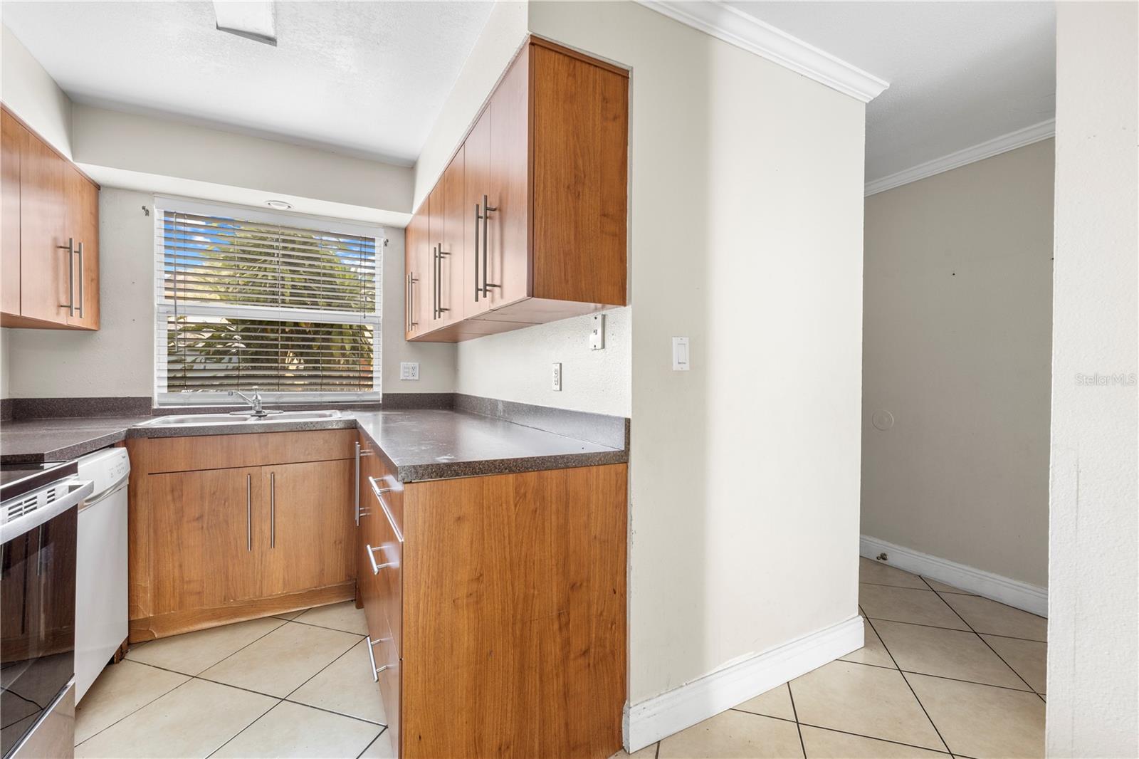 7609 LA MESITA CT — photo 14