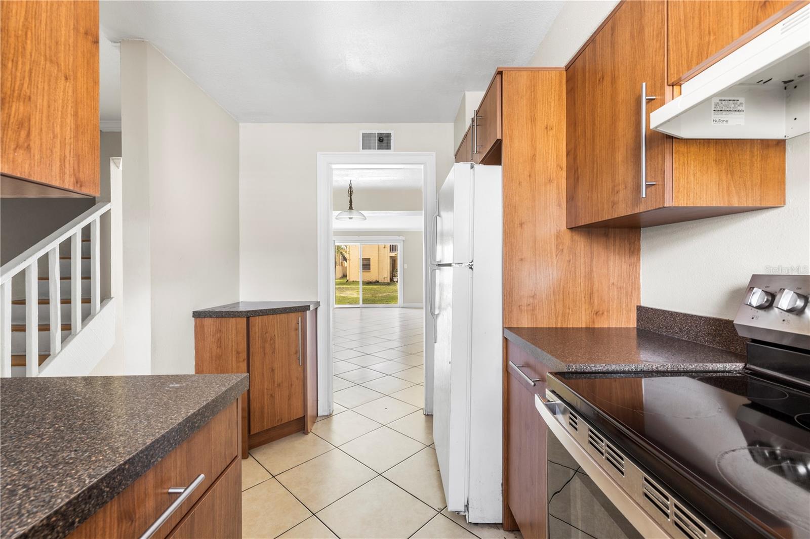 7609 LA MESITA CT — photo 15