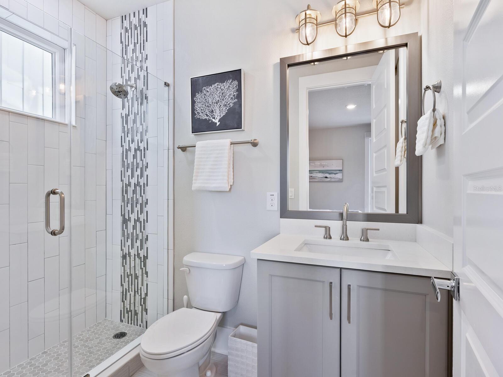 508 LAUREL PARK DR — photo 26