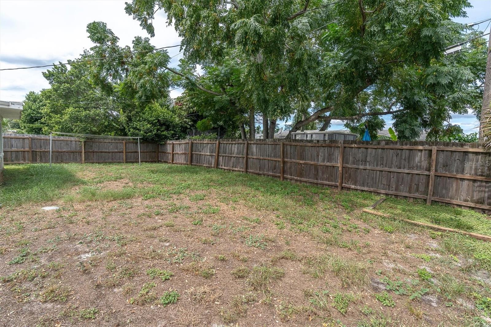 4223 MOOG RD — photo 25