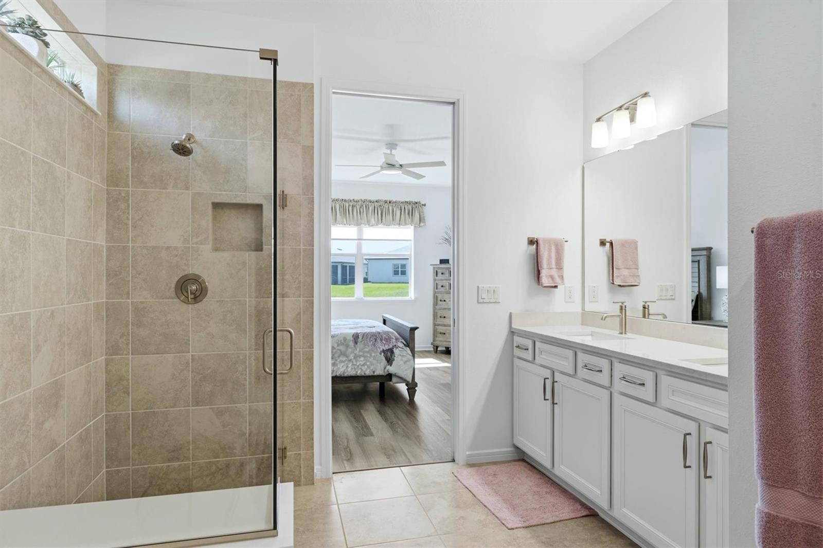 10635 WYNWARD WAY — photo 21