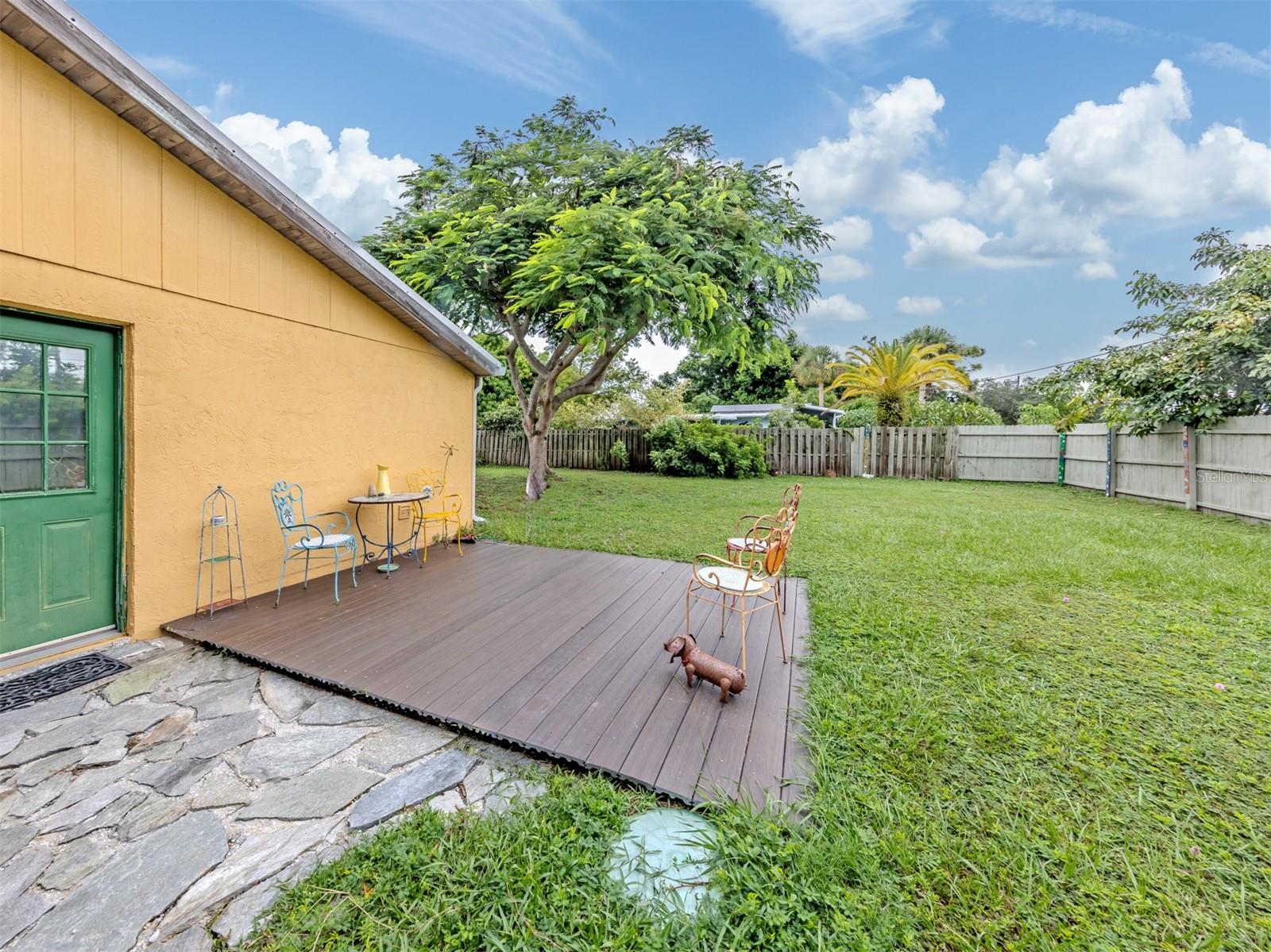 990 FLORENCE ST — photo 27