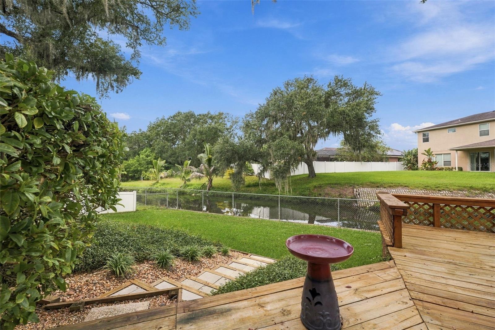 6841 CIRCLECREEK DR — photo 17