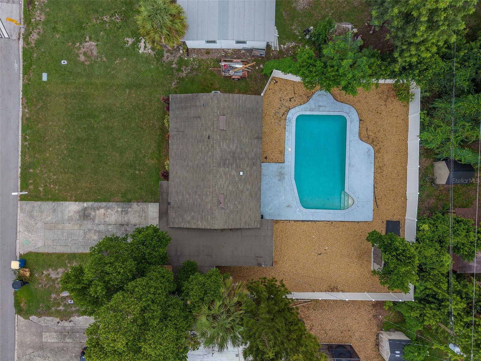 1309 MARY L RD — photo 33