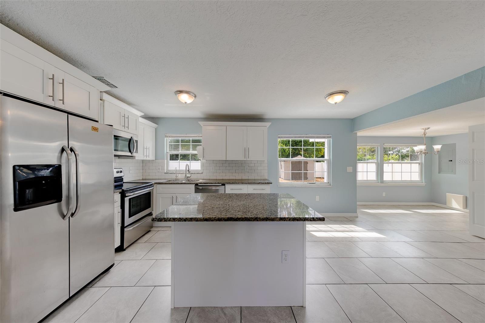 1309 MARY L RD — photo 9