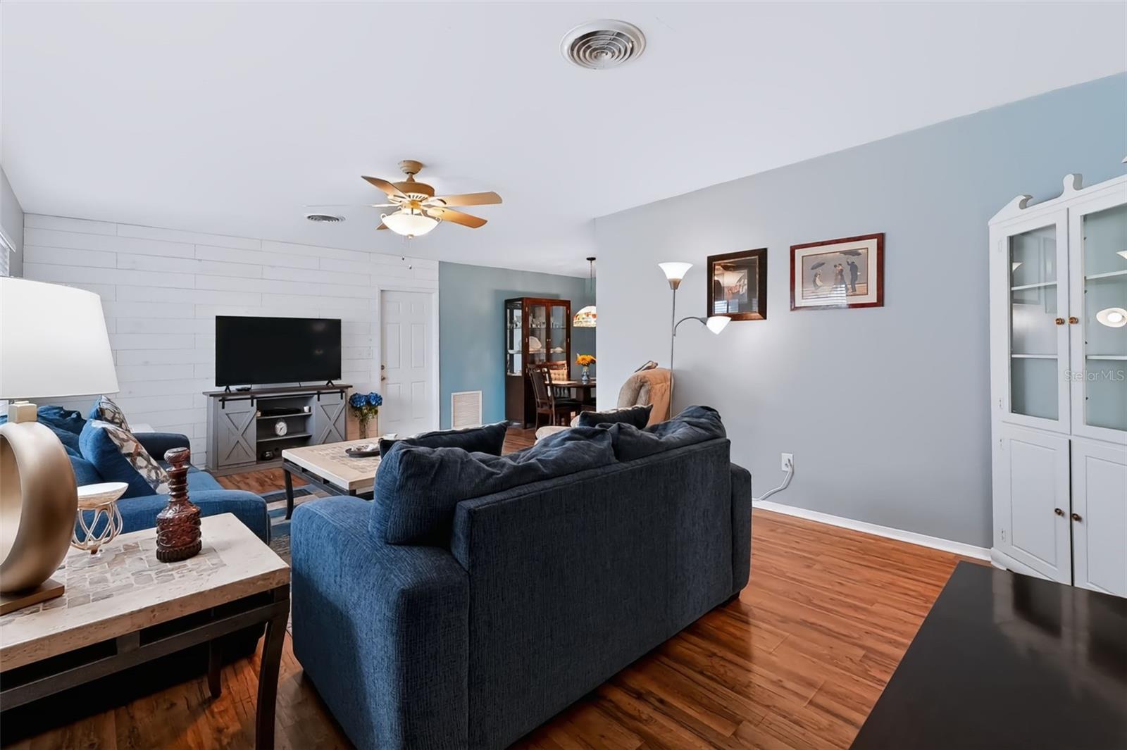 1491 HUNT LN — photo 7
