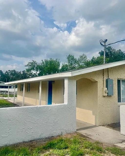 402 W TEVER ST — photo 3